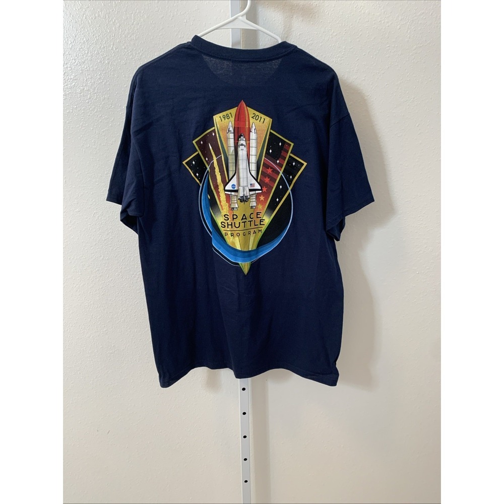 NASA Large Navy Tshirt Space Apollo Astronaut Earth Mars Orbit Outer Planet Moon